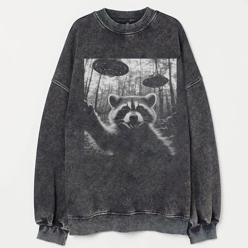Raccoon Taking Selfie with UFOs Funny T-Shirt/Sweatshirt - heygraff