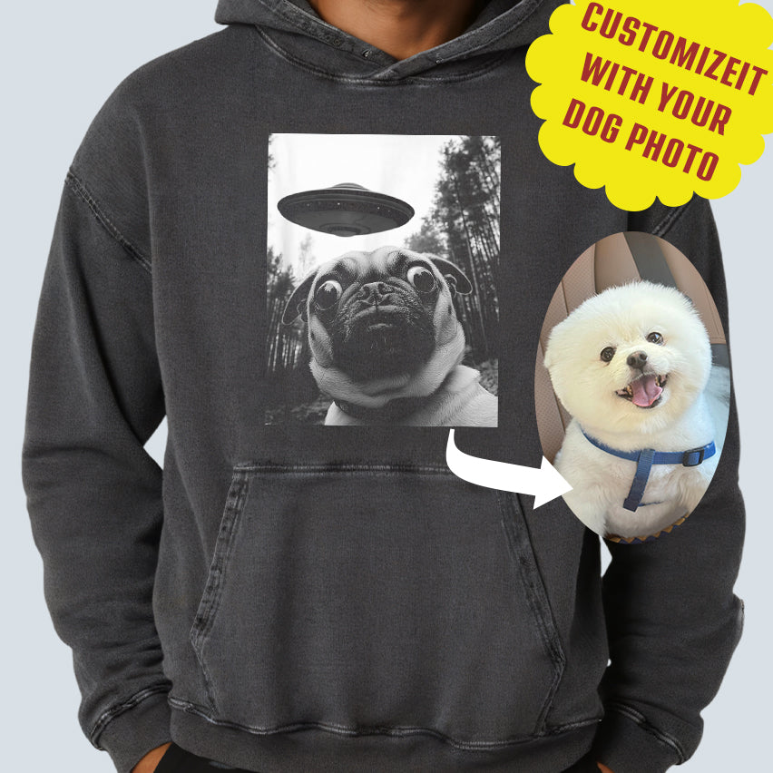 Personalized dog Taking Selfie with UFOs Funny Unisex Hoodie